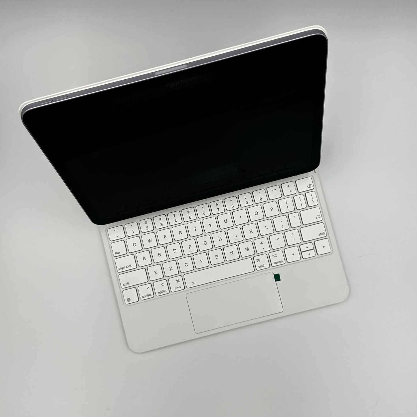 Apple iPad Magic Keyboard (Aftermarket)