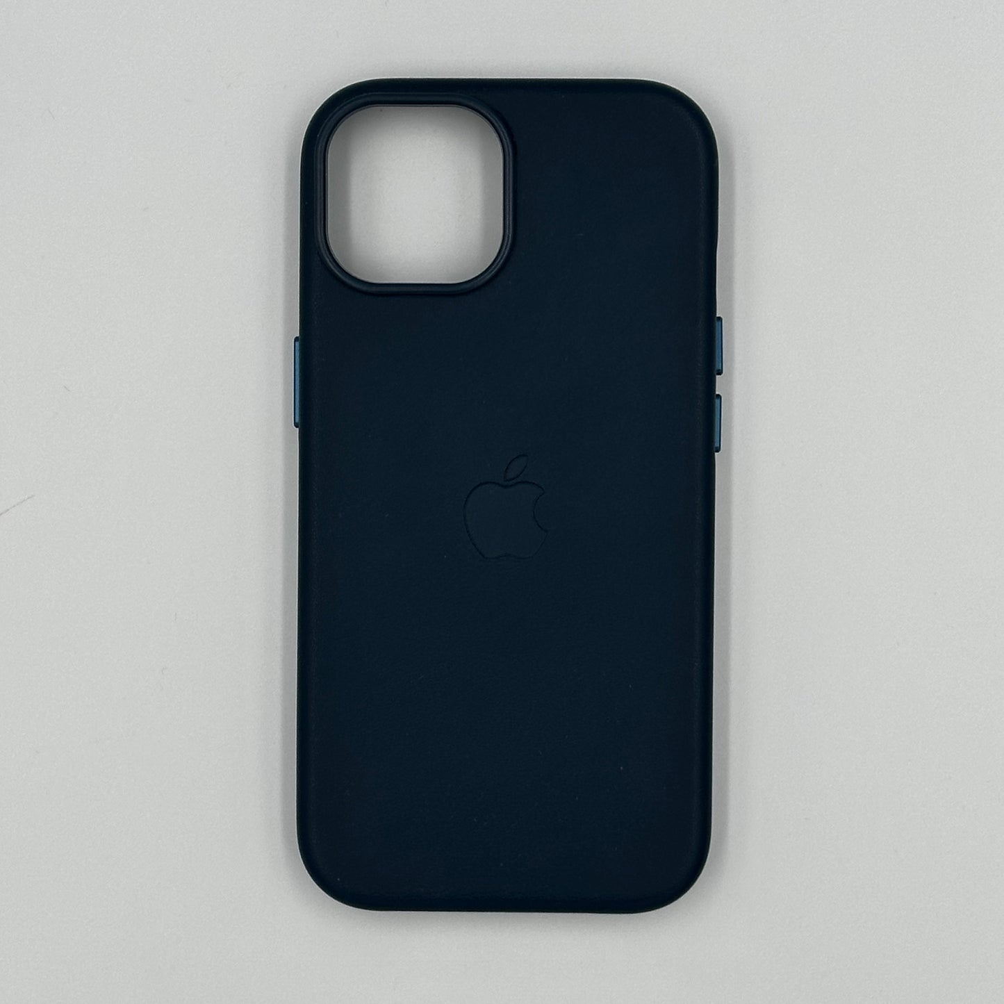 Leather Case with MagSafe - iPhone 15 Series