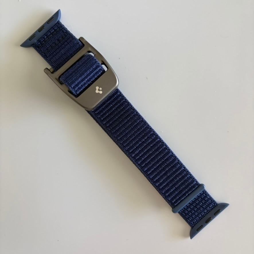 Spigen Fabric Alpine Loop - Apple Watch Bands