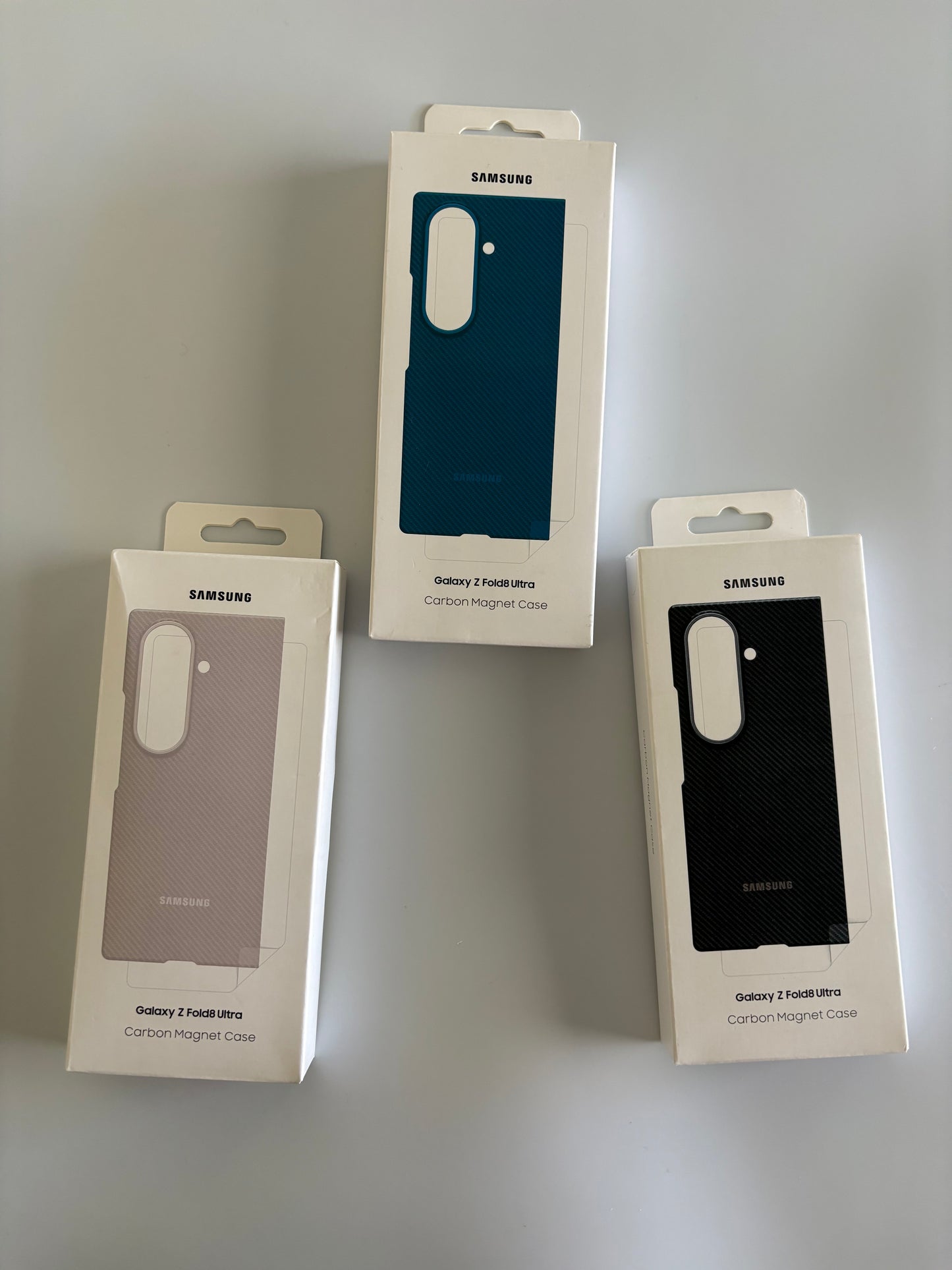 Samsung Carbon Magnet Case - Galaxy Z Fold 8 Ultra + 2x Screen Protectors