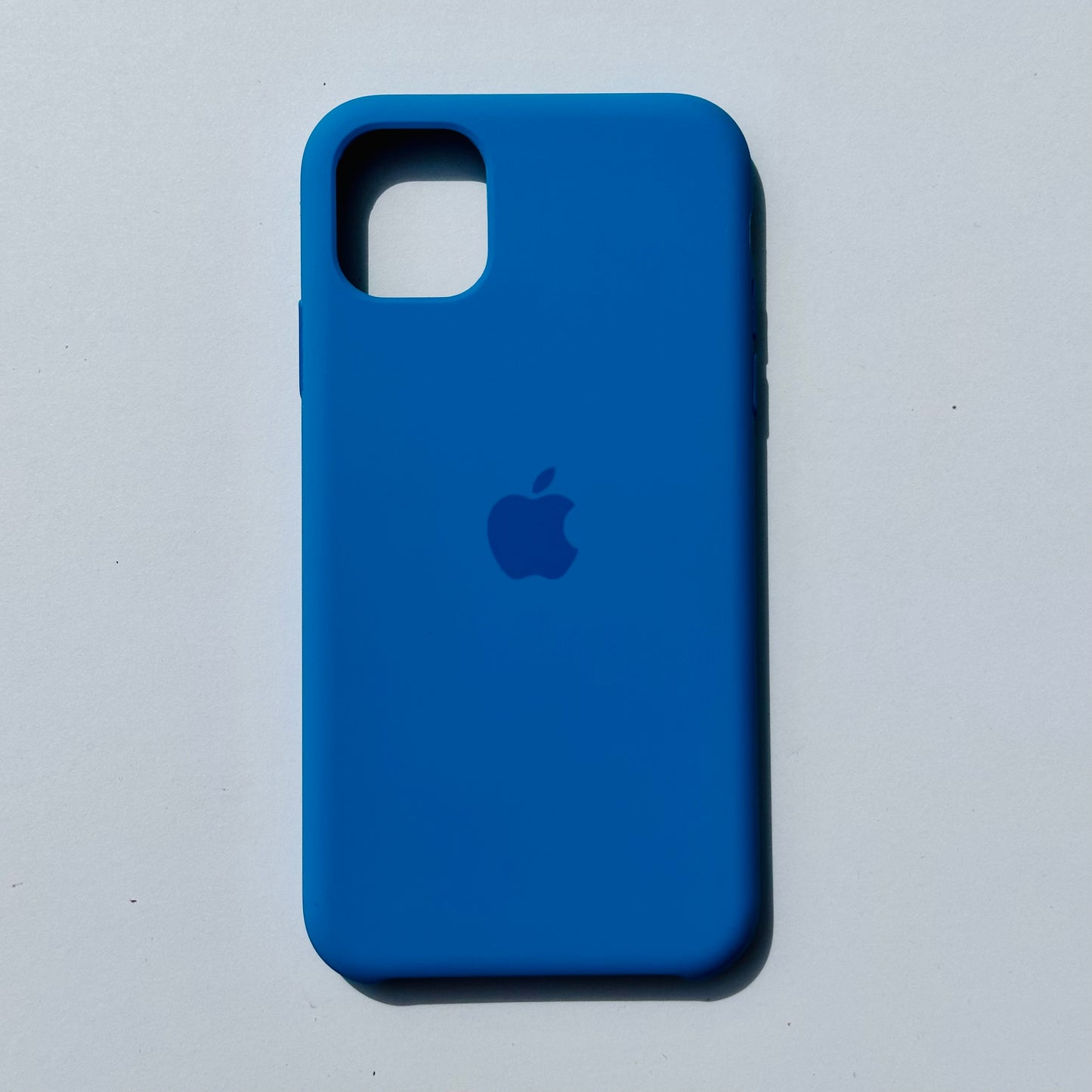 Silicone Case without MagSafe - iPhone 11 Series (iPhone X compatible)