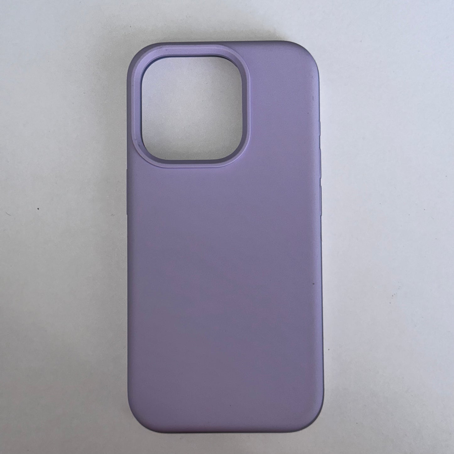 Silicone Case with MagSafe - iPhone 15 Series